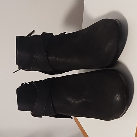 A MTL 1980 Black Leather Heeled Ankle Boots#Clearance#Lastprice#No offer - Picture 2 of 8